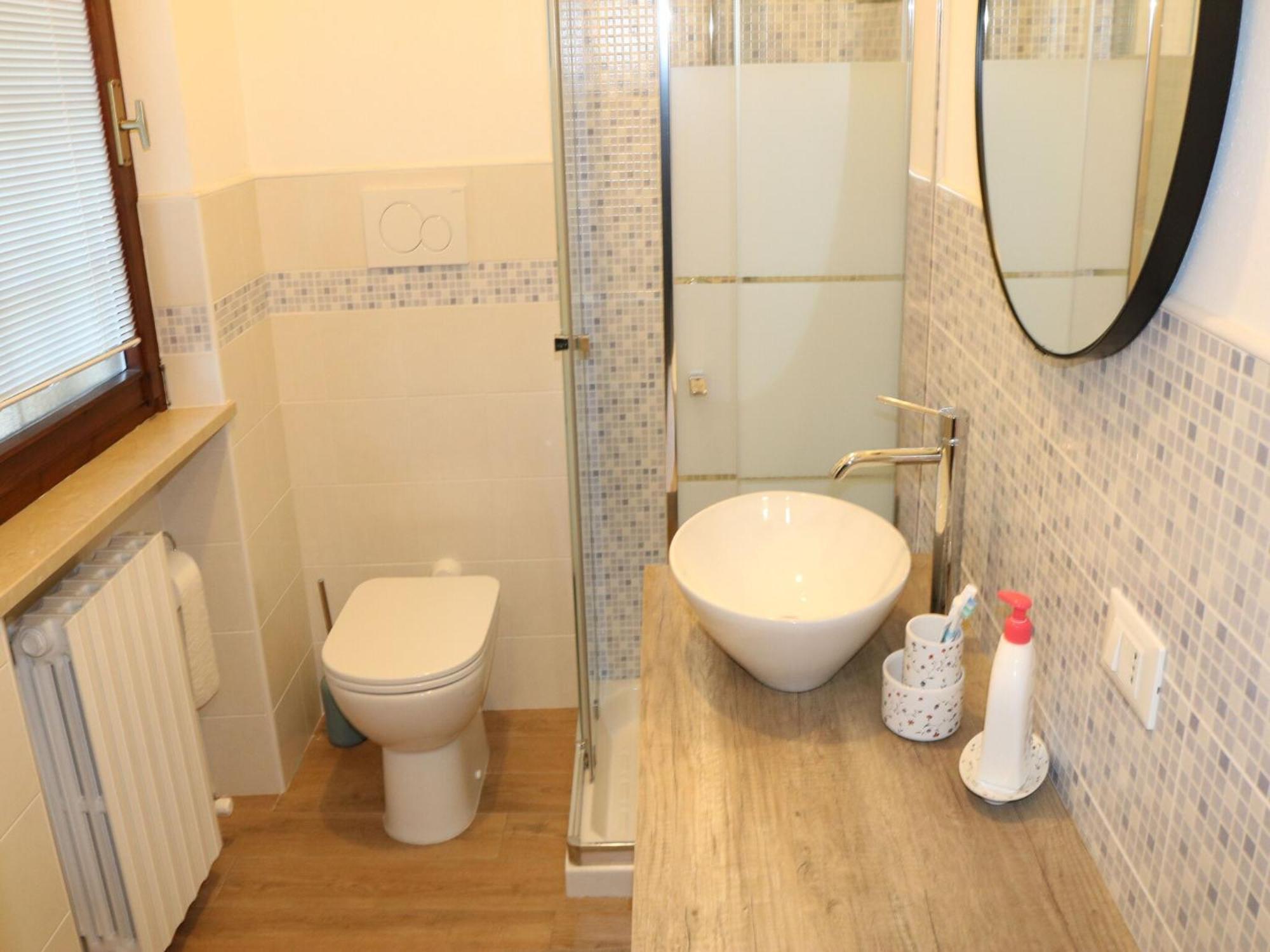 Enticing Holiday Home In Lazise With Swimming Pool ภายนอก รูปภาพ